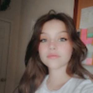 Meet your Posher, Katelyn